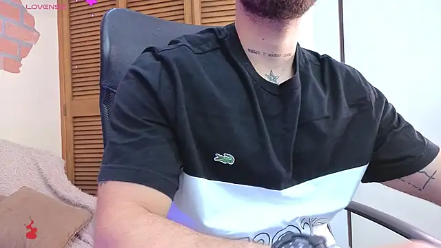 Snapshot of King_meruem chatting on December 14, 1:05 pm King meruem online show from December 14, 1:05 pm