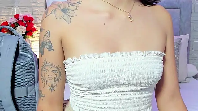 LanaRouse online show from February 22, 11:09 am