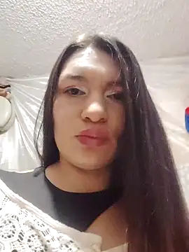 Snapshot of Afrodita2035 chatting on December 16, 7:52 pm Afrodita2035 online show from December 16, 7:52 pm