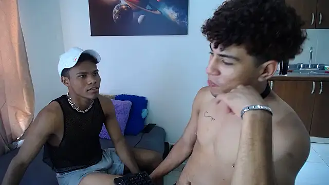 black men9 online show from April 23, 7:27 pm