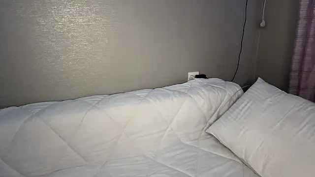 Freya land online show from February 25, 4:05 pm