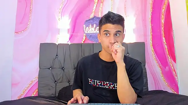 Hot Boys 69 online show from January 14, 7:14 am