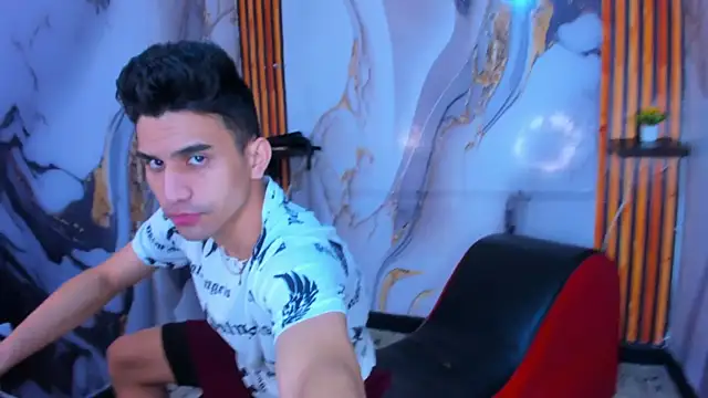 Hot Boys 69 online show from January 14, 8:25 pm