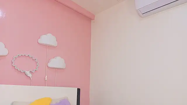 Miia Anderson online show from April 10, 1:27 pm