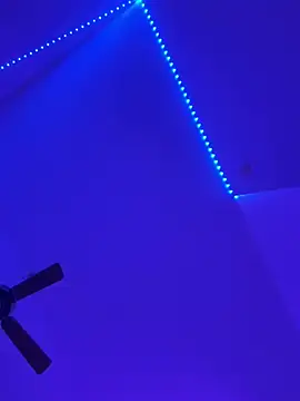 faces818 online show from March 29, 4:23 am