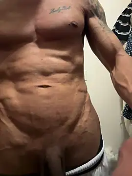 faces818 online show from April 18, 7:23 am