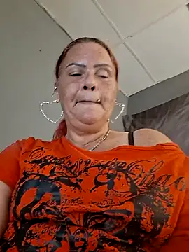 Snapshot of Goddessalizeee chatting on July 14, 2:16 am Goddessalizeee online show from July 14, 2:16 am