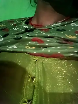 Maya Big55A online show from April 10, 11:31 pm