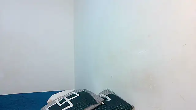 Sthefanyx2 online show from April 25, 1:08 am