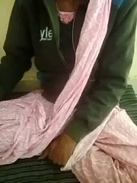 Snapshot of kum-kum78 chatting on December 15, 6:50 am kum-kum78 online show from December 15, 6:50 am