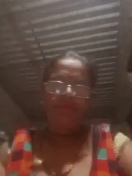 Snapshot of Pinki_rajak chatting on May 12, 11:35 pm Pinki rajak online show from May 12, 11:35 pm