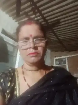 Snapshot of Pinki_rajak chatting on May 16, 11:25 pm Pinki rajak online show from May 16, 11:25 pm