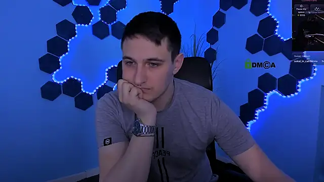 beauty liam online show from April 26, 7:22 pm