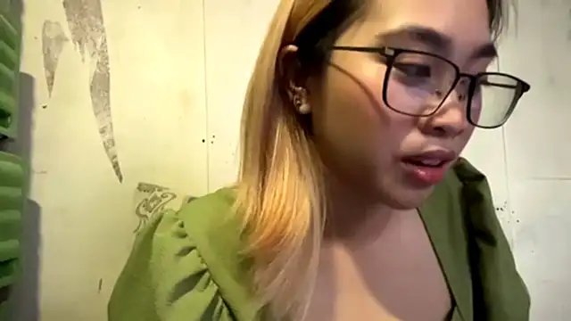 LenoraFrailey online show from December 20, 2:07 am