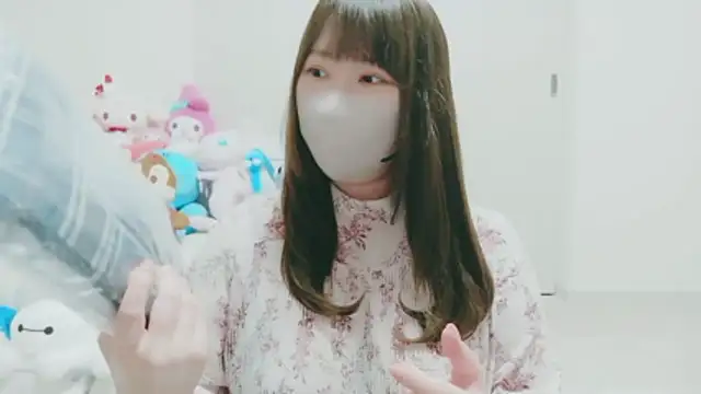 yuyuchan   online show from April 4, 10:02 am