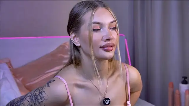 soft-tide online show from April 16, 1:01 pm