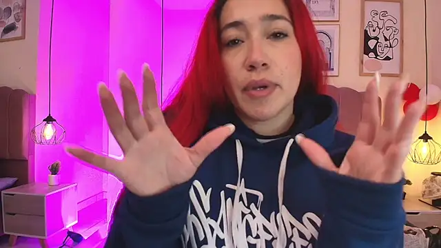 Celestee15  online show from April 20, 11:13 am