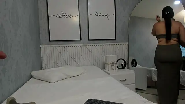 goodgirl22   online show from June 6, 11:09 pm