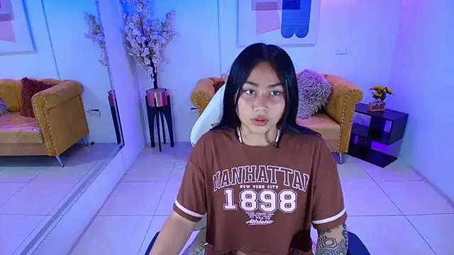 Carolina cherry online show from April 21, 12:55 pm