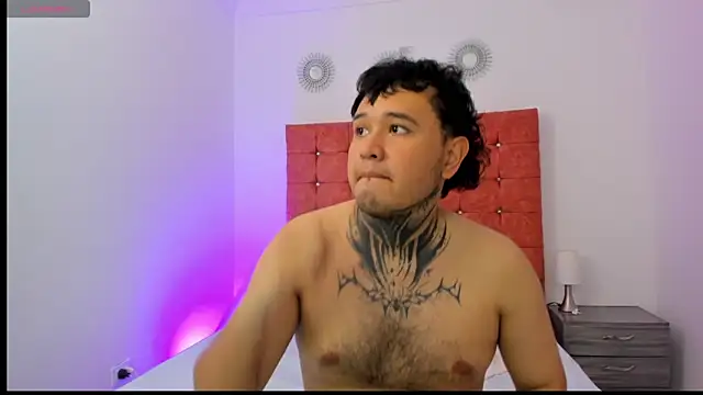 Beele and Evie online show from February 22, 3:18 am