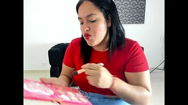 Snapshot of sweet_furry chatting on December 17, 3:40 pm sweet furry online show from December 17, 3:40 pm