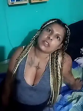 Snapshot of betty4679 chatting on December 15, 6:50 am betty4679 online show from December 15, 6:50 am