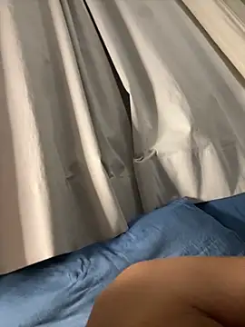 privsloirinha online show from April 19, 3:28 am