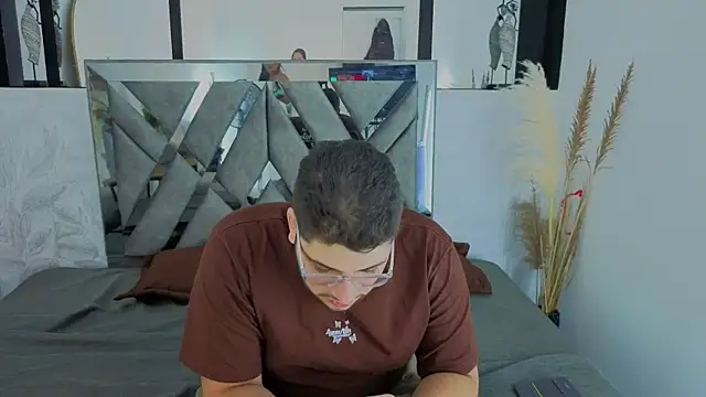 Chel seth online show from February 19, 4:08 am