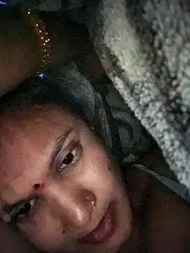 Akanksha soni online show from January 7, 8:00 pm