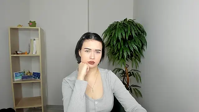 FelishaCasar online show from December 16, 7:46 am