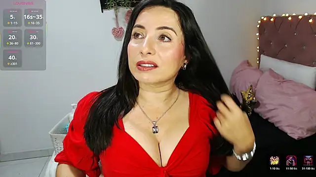 Karlinlive online show from April 24, 5:37 pm