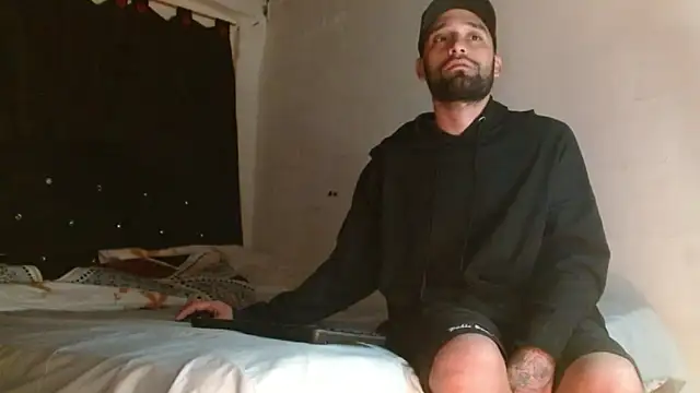 Snapshot of Alex_Flame_ chatting on April 8, 7:30 am Alex Flame online show from April 8, 7:30 am