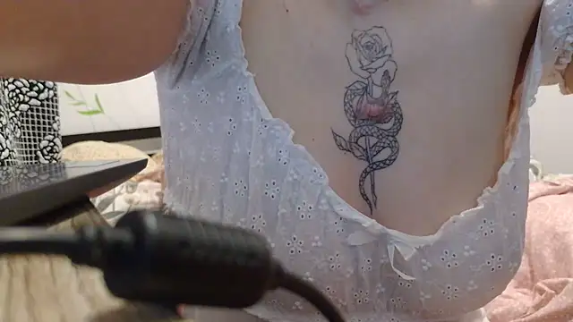 anngelle online show from April 18, 5:44 am