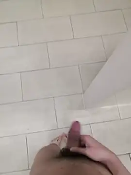 MSleepyyyy online show from April 9, 5:18 am