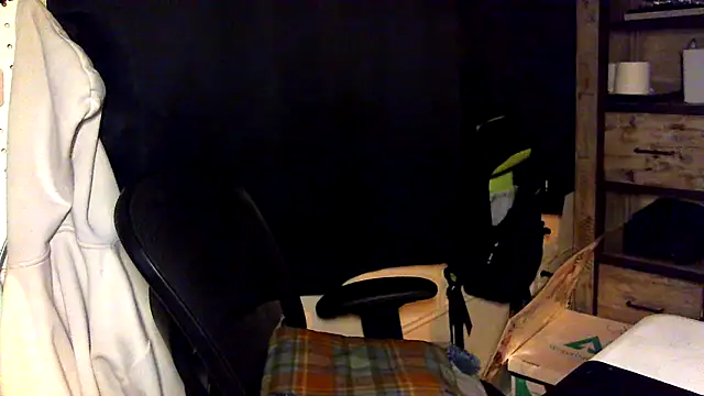 jhaycobXgarcia online show from April 1, 7:09 am