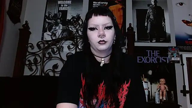 Snapshot of Bettieee_Agura chatting on February 17, 9:21 pm Bettieee Agura online show from February 17, 9:21 pm