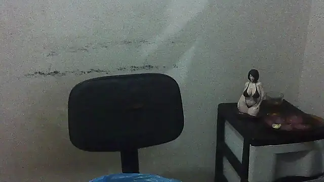 oz22932 online show from February 13, 11:45 pm