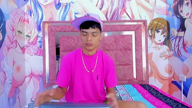 Snapshot of Dairon_lee chatting on December 17, 12:11 pm Dairon lee online show from December 17, 12:11 pm