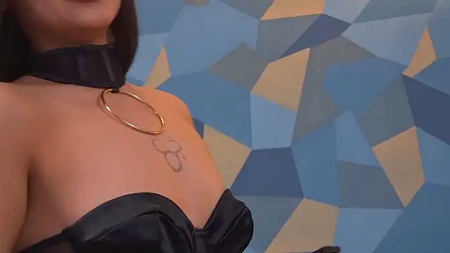 Valentina Oliver online show from March 22, 5:55 am