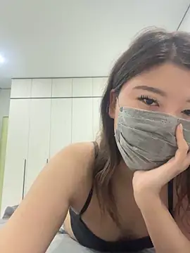 Sarah2127 online show from April 19, 7:16 pm