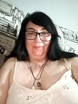 MariSwan222 online show from April 4, 8:50 pm