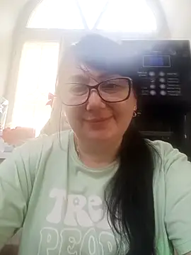 MariSwan222 online show from June 6, 9:25 am