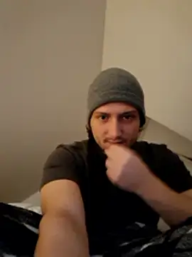 Snapshot of Ghost_Pie chatting on December 15, 1:32 am Ghost Pie online show from December 15, 1:32 am