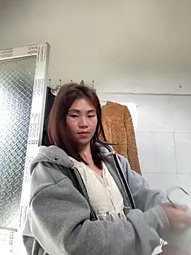 Babi-AzE online show from December 18, 6:41 am