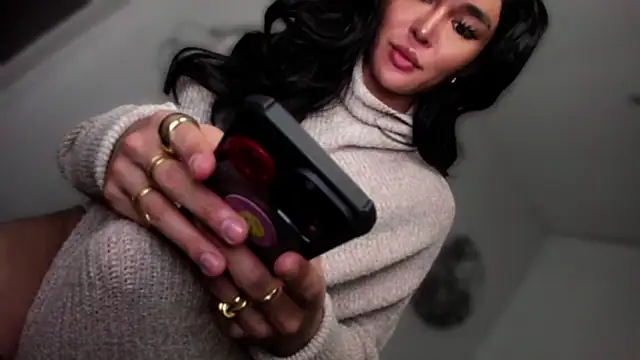 mxshemale ladyboy online show from January 7, 12:57 am