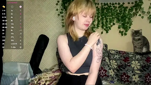 Tempting Kris online show from December 22, 5:32 pm