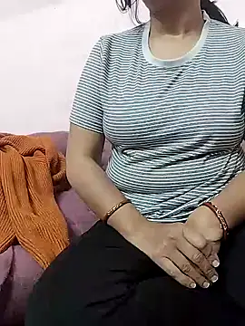 QSMTCNNT online show from December 15, 11:47 am