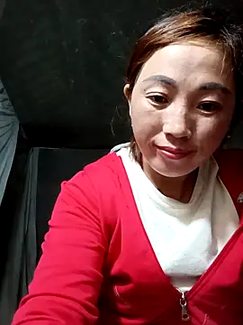 Snapshot of seacyre chatting on May 9, 12:27 am seacyre online show from May 9, 12:27 am