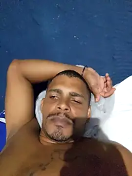 Snapshot of marreta240675 chatting on March 31, 1:51 am marreta240675 online show from March 31, 1:51 am