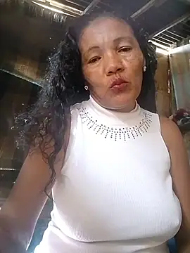 sara milf777 online show from April 7, 3:01 pm